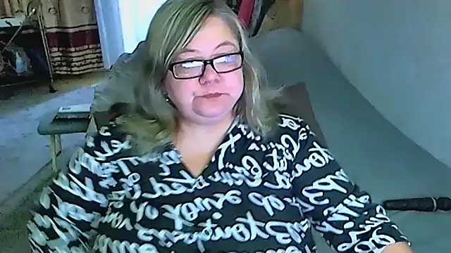 Snapshot of sex2 chatting on 20, 9, 2025 sex2 online show from 20, 9, 2025