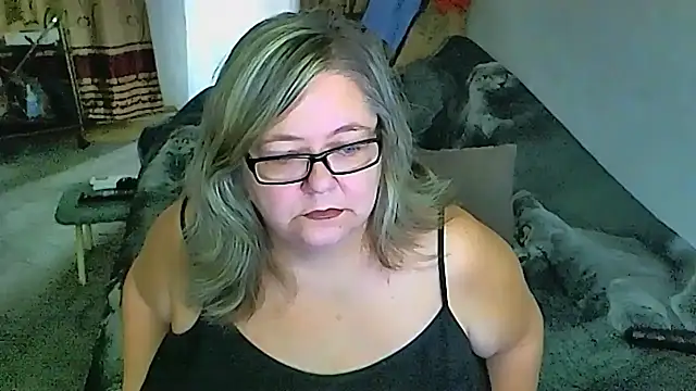 Snapshot of sex2 chatting on 7, 10, 2025 sex2 online show from 7, 10, 2025