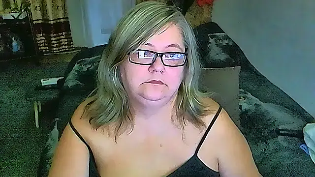 Snapshot of sex2 chatting on 10, 10, 2025 sex2 online show from 10, 10, 2025