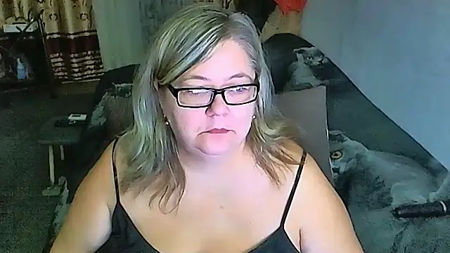 Snapshot of sex2 chatting on 12, 10, 2025 sex2 online show from 12, 10, 2025