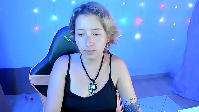 Ginger Sweetty online show from 15, 12, 2024