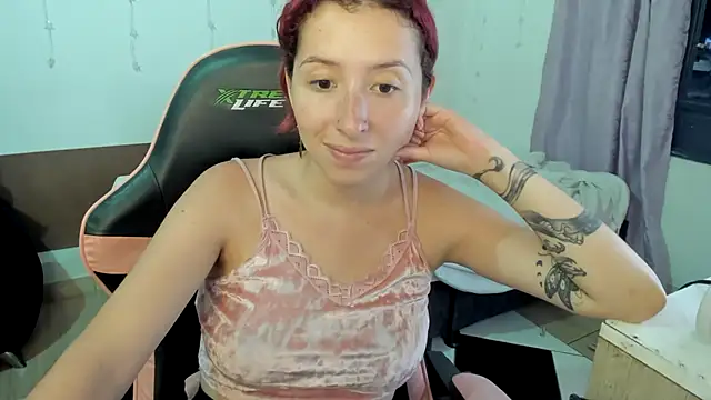 Ginger Sweetty online show from 7, 2, 2025