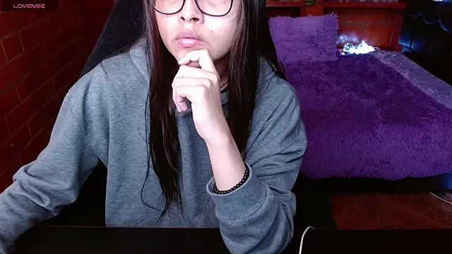 MidoriQuiinn online show from 17, 7, 2026