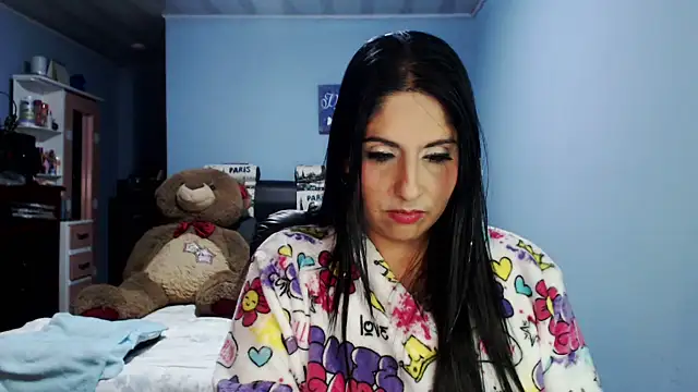 Snapshot of sahtlove1 chatting on 10, 7, 2026 sahtlove1 online show from 10, 7, 2026