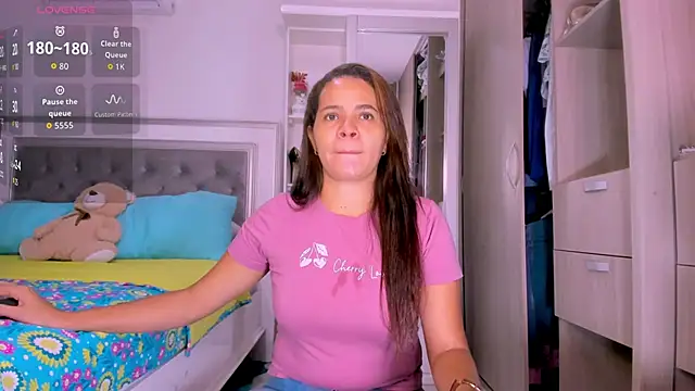 sharonDulce online show from 13, 10, 2025