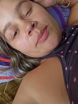 Snapshot of sweet_lucia chatting on 1, 3, 2025 sweet lucia online show from 1, 3, 2025