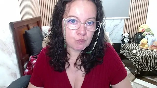 Snapshot of Sonialorens_ chatting on 24, 4, 2026 Sonialorens online show from 24, 4, 2026