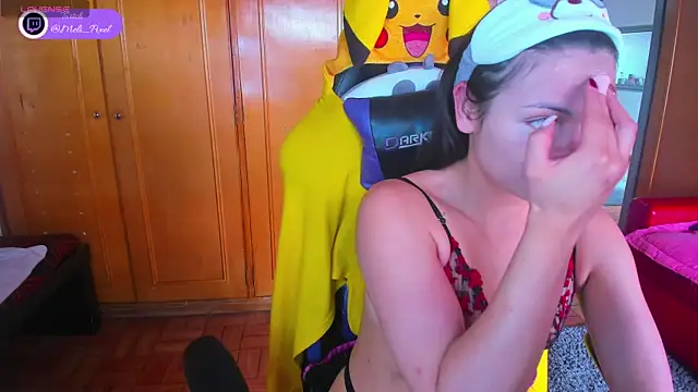 Meli Pixel online show from 15, 10, 2025