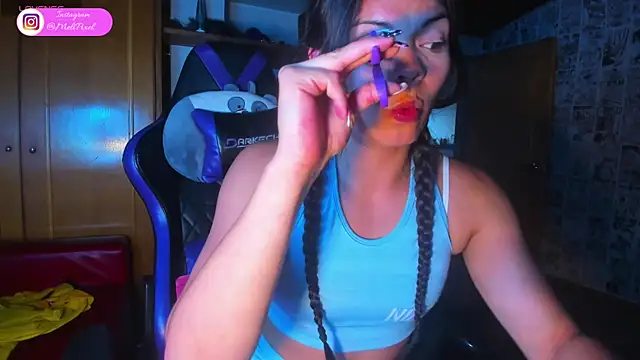 Meli Pixel online show from 7, 11, 2025