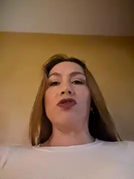 angelitasexy81 online show from 24, 11, 2025