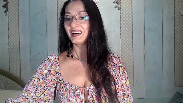 Antralyn online show from 27, 9, 2025