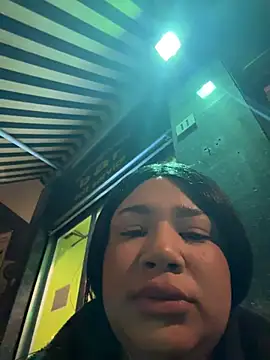 IamSashaLuv online show from 17, 12, 2025