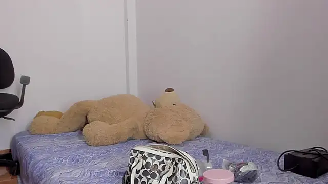 Emma lean online show from 17, 9, 2025