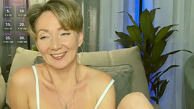 AkexandraFix online show from 28, 2, 2025