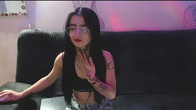 Snapshot of lorena_allison_ chatting on 19, 3, 2025 lorena allison online show from 19, 3, 2025