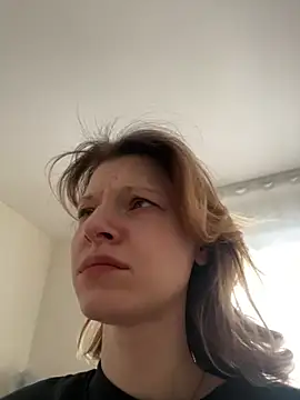 MaryHiggins online show from 4, 2, 2025