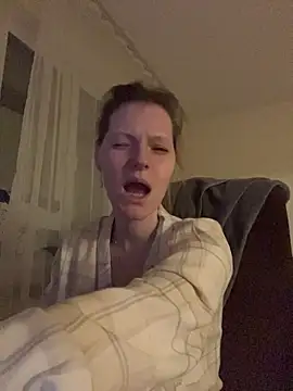 MaryHiggins online show from 1, 4, 2026