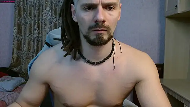 Aestheticguy101 online show from 2, 2, 2025