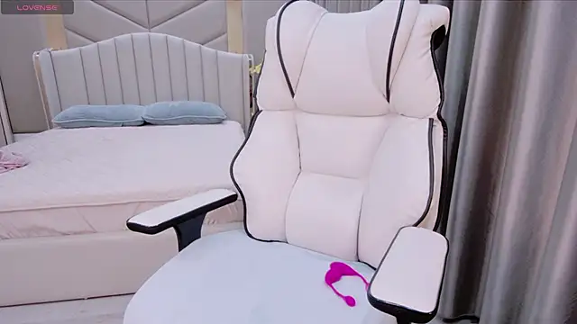 Snapshot of Girl__Funny chatting on 20, 3, 2025 Girl Funny online show from 20, 3, 2025