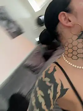 LexiCoco online show from 20, 4, 2026