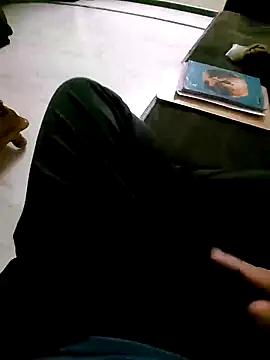 Snapshot of vansh1802 chatting on 17, 1, 2025 vansh1802 online show from 17, 1, 2025