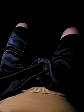 Snapshot of vansh1802 chatting on 2, 2, 2025 vansh1802 online show from 2, 2, 2025