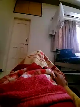 Snapshot of vansh1802 chatting on 12, 2, 2025 vansh1802 online show from 12, 2, 2025