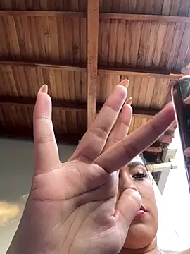 Snapshot of WHAAATTTTTTTTTT chatting on 13, 1, 2025 WHAAATTTTTTTTTT online show from 13, 1, 2025