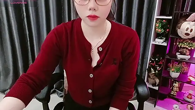 Snapshot of Yuki-yio chatting on 25, 2, 2026 Yuki-yio online show from 25, 2, 2026