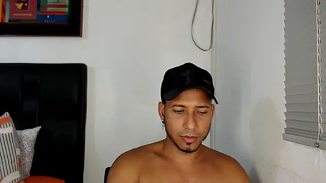 thommerxxx online show from 30, 1, 2025