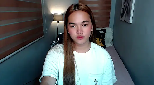 MoaningKylie online show from 15, 12, 2024