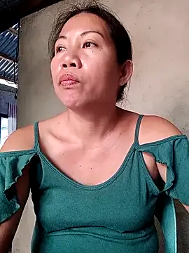 Snapshot of wild_morena12xxx chatting on 5, 3, 2025 wild morena12xxx online show from 5, 3, 2025
