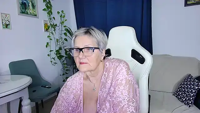 Selenna57 online show from 16, 1, 2026