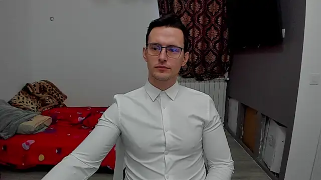 sexxymuscles4u online show from 27, 1, 2025