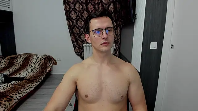 sexxymuscles4u online show from 3, 2, 2025