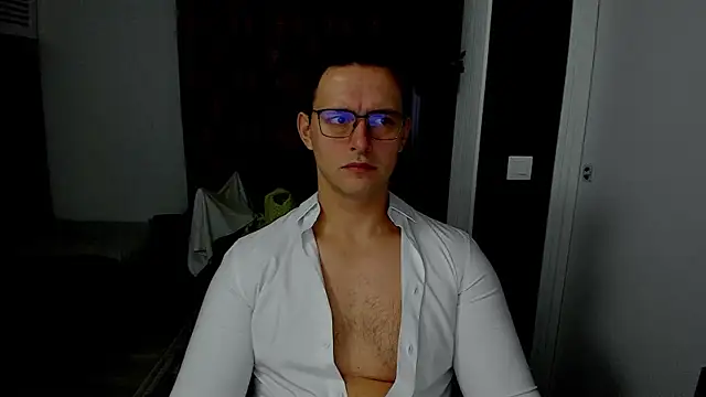 sexxymuscles4u online show from 4, 12, 2025