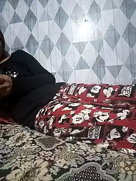 Cutie body11 online show from 11, 12, 2024