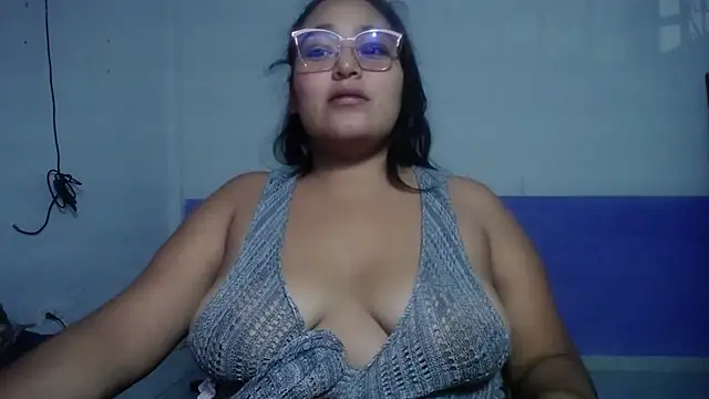 Snapshot of sirena_15 chatting on 24, 6, 2026 sirena 15 online show from 24, 6, 2026