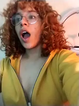 Snapshot of EmmaMelissa0521 chatting on 30, 10, 2025 EmmaMelissa0521 online show from 30, 10, 2025