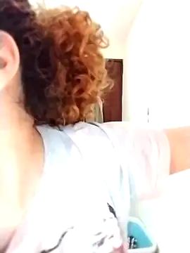 Snapshot of EmmaMelissa0521 chatting on 30, 11, 2025 EmmaMelissa0521 online show from 30, 11, 2025