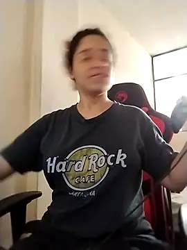 EmmaMelissa0521 online show from 2, 4, 2026