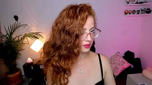 Cassandra Caiin online show from 20, 1, 2025