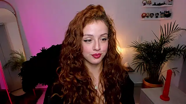 Cassandra Caiin online show from 23, 2, 2025