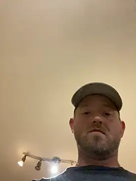 Snapshot of smokeymt420 chatting on 23, 3, 2025 smokeymt420 online show from 23, 3, 2025