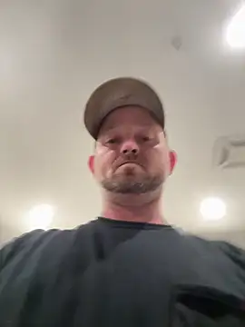 Snapshot of smokeymt420 chatting on 12, 9, 2025 smokeymt420 online show from 12, 9, 2025