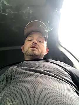 Snapshot of smokeymt420 chatting on 27, 10, 2025 smokeymt420 online show from 27, 10, 2025