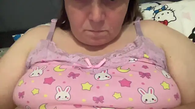 Snapshot of ParisNova chatting on 26, 4, 2026 ParisNova online show from 26, 4, 2026
