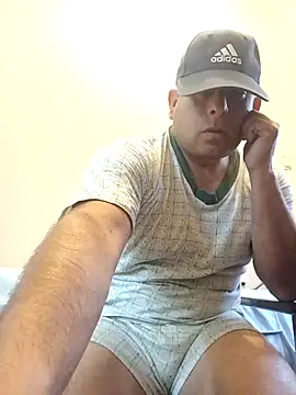 chicoguapo8 online show from 4, 12, 2025