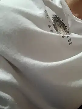 Snapshot of alexa_milsf chatting on 17, 12, 2024 alexa milsf online show from 17, 12, 2024