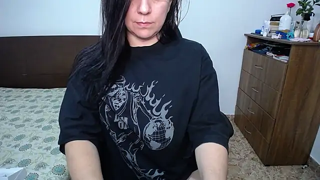 Snapshot of alexa_milsf chatting on 6, 10, 2025 alexa milsf online show from 6, 10, 2025